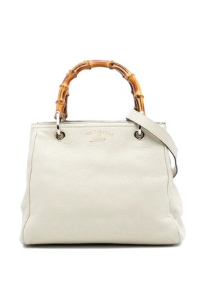 Gucci Pre-Owned 2016-2025 Small Calfskin Bamboo Shopper satchel - White
