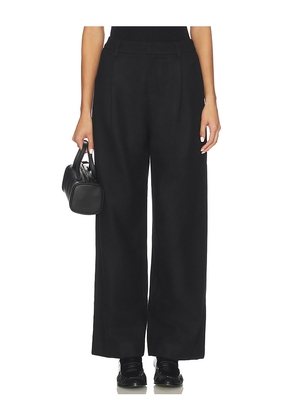 Malbon Golf Matilda Trousers in Black. Size 0. Also in 2, 4, 6, 8, 10.