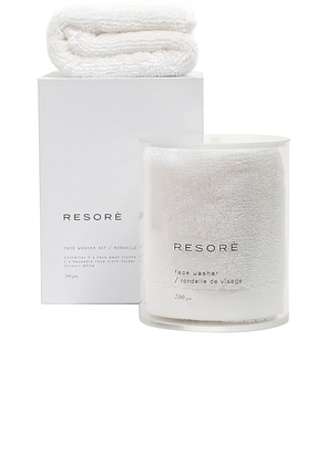 Resore Set of 2 Wash Cloths With Wash Cloth Holder in White.