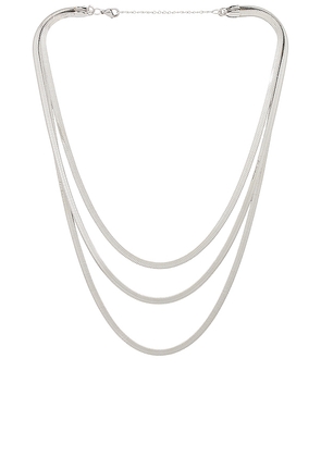 petit moments Mikayla Necklace in Metallic Silver.