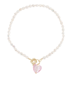 petit moments Lisa Necklace in Pink.