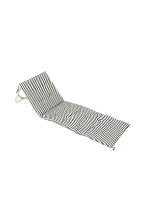 Sunnylife Reclining Beach Chair in Olive.