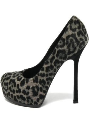 Saint Laurent Pre-Owned leopard-print platform pumps - Grey