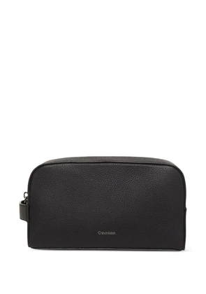 Calvin Klein pebbled wash bag - Black