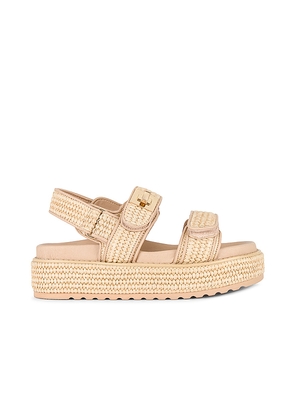 Steve Madden Bigmona Platform in Beige. Size 10. Also in 5.5, 8.5, 9.5.