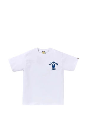 A BATHING APE® camo collegeT-shirt - White