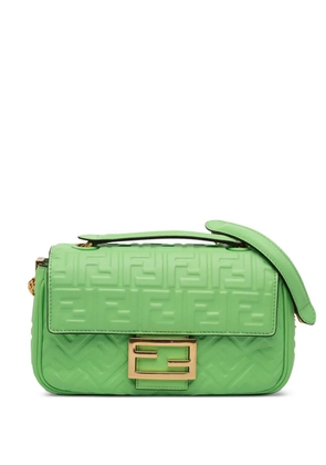 Fendi Pre-Owned 2010-2025 Small FF Nappa Embossed Chain Midi Baguette shoulder bag - Green