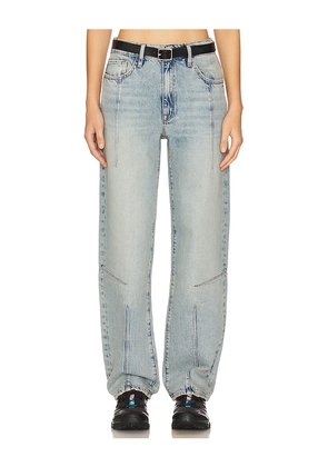 Triarchy Goldie Mid Rise Darted Straight Leg in Blue. Size 24. Also in 25, 26, 27, 28, 29, 30, 31, 32.