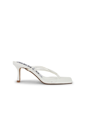 SENSO Enigma I Sandal in White. Size 38. Also in 39, 40.