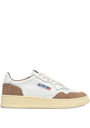 Autry perforated leather trainers - White