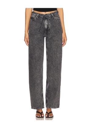 SAMSOE SAMSOE Saharper Jeans in Black. Size 28. Also in 32.