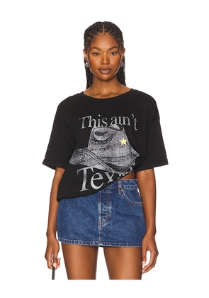 The Laundry Room This Aint Texas Oversized Tee in Black. Size L. Also in M, S, XL, XS.