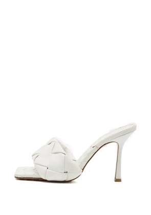 Bottega Veneta Pre-Owned Lido woven leather sandals - White