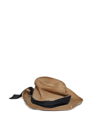 Maison MIHARA YASUHIRO ribbon-detail straw hat - Neutrals