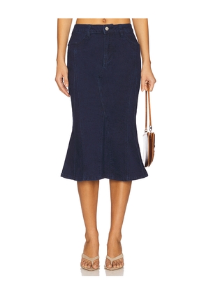 superdown Darlah Denim Midi Skirt in Blue. Size L. Also in M, S, XS.