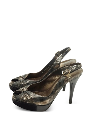 Stuart Weitzman snakeskin-embossed pumps - Black