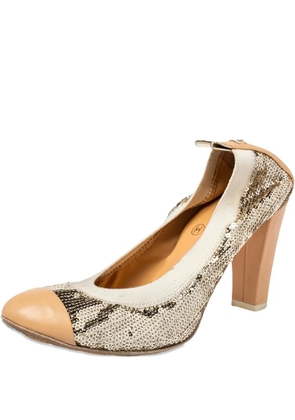 CHANEL Pre-Owned 75mm sequin-embellished pumps - Neutrals