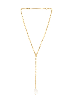 petit moments Pearl Drop Lariat Necklace in Metallic Gold.