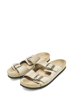 Brunello Cucinelli Vintage suede buckle flat sandals - Neutrals