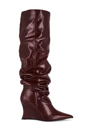 Steve Madden Distortion Boot in Burgundy. Size 6. Also in 6.5, 7, 7.5.