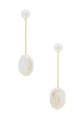 SHASHI Pearl Drop Petunia Earring in Metallic Gold.