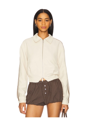 With Jean Fred Jacket in Beige. Size L. Also in M, S, XL, XS.