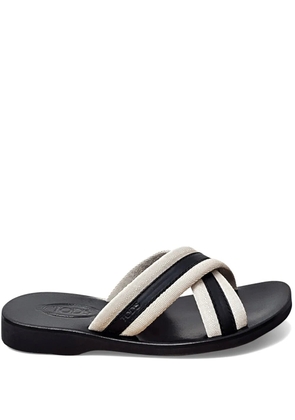 Tod's criss-cross sandals - Black