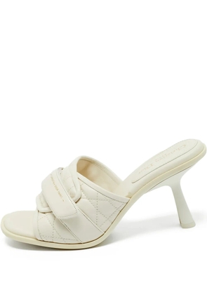 Christian Dior Pre-Owned quilted leather heeled slides - Neutrals