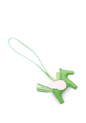 Hermès Pre-Owned 2024 pegasus rodeo bag charm - Green