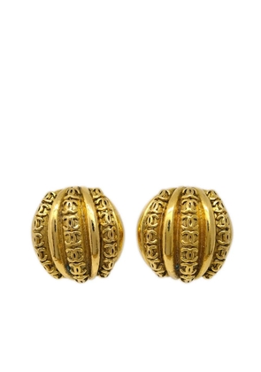 CHANEL Pre-Owned 1988 CC button clip-on earrings - Gold