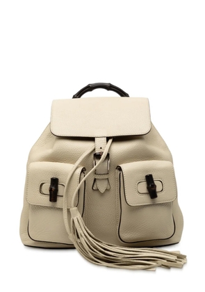 Gucci Pre-Owned 2000-2015 Leather Bamboo Tassel backpack - White