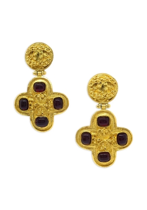 CHANEL Pre-Owned 1994 stone-embellished earrings - Gold