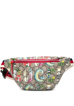Gucci Pre-Owned 2016-2025 Yuko Higuchi Childrens GG Supreme Bugs belt bag - Brown