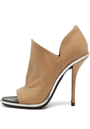 Balenciaga Pre-Owned 110mm leather pumps - Neutrals