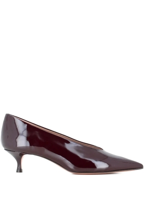 Le Monde Beryl pointed-toe pumps - Red