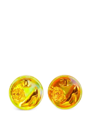 CHANEL Pre-Owned 1997 Icons iridescent earrings - Gold