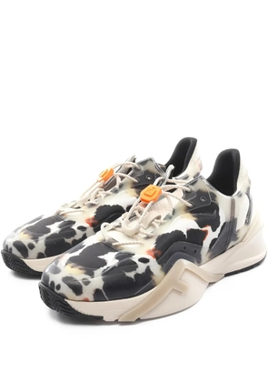 Fendi Pre-Owned 2010s Flow sneakers - White