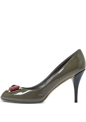 Louis Vuitton Pre-Owned peep-toe patent pumps - Grey