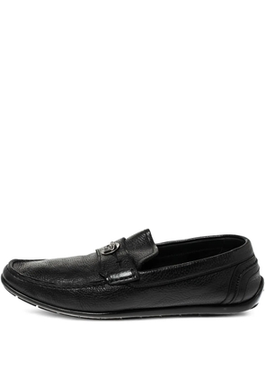 Versace Pre-Owned Medusa-plaque loafers - Black