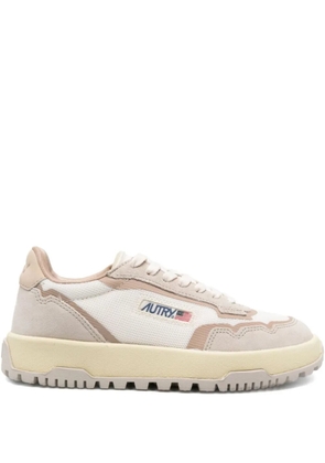 Autry logo-detail sneakers - Neutrals