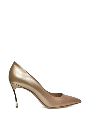 Casadei pointed-toe sculptural heel pumps - Gold