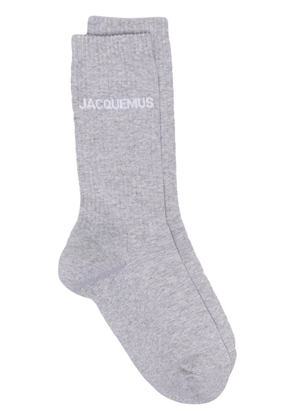 Jacquemus Les Chaussettes Jacquemus logo-intarsia socks - Grey