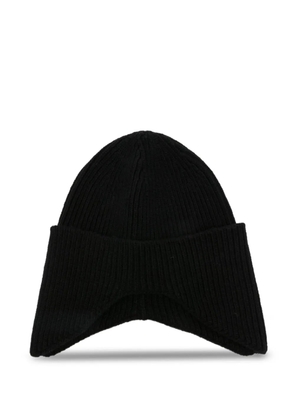 Isabel Benenato rib-knit beanie - Black