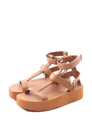 Hermès Pre-Owned 2020 Enid leather sandals - Brown