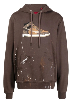 Mostly Heard Rarely Seen 8-Bit sneaker-print long-sleeve hoodie - Brown