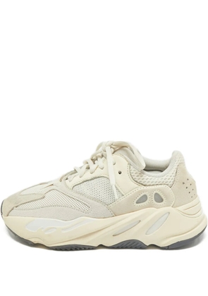 adidas Yeezy Boost 700 Analog sneakers - Neutrals