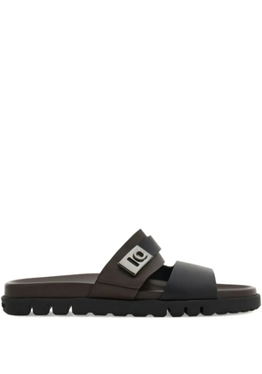 Ferragamo Hug-buckle sandals - Black