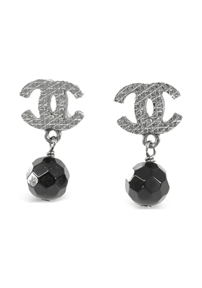 CHANEL Pre-Owned 2014 CC Silver Plated Bead Drop Push Back Earrings costume earrings - Black