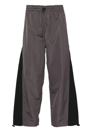 FIVE CM logo-patch track pants - Grey