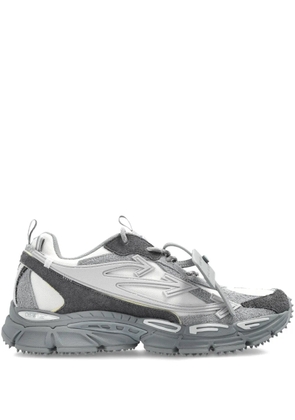 Off-White arrow appliqué sneakers - Grey